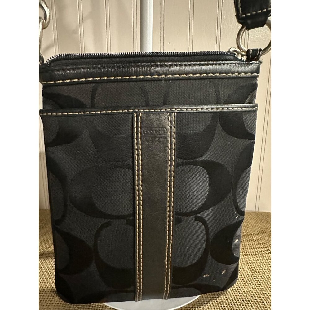 Vintage COACH Back Signature C Jacquard Swing pack Crossbody